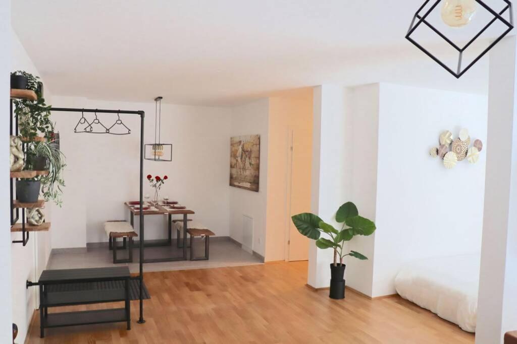 Luxury Design Apartment Виена Екстериор снимка