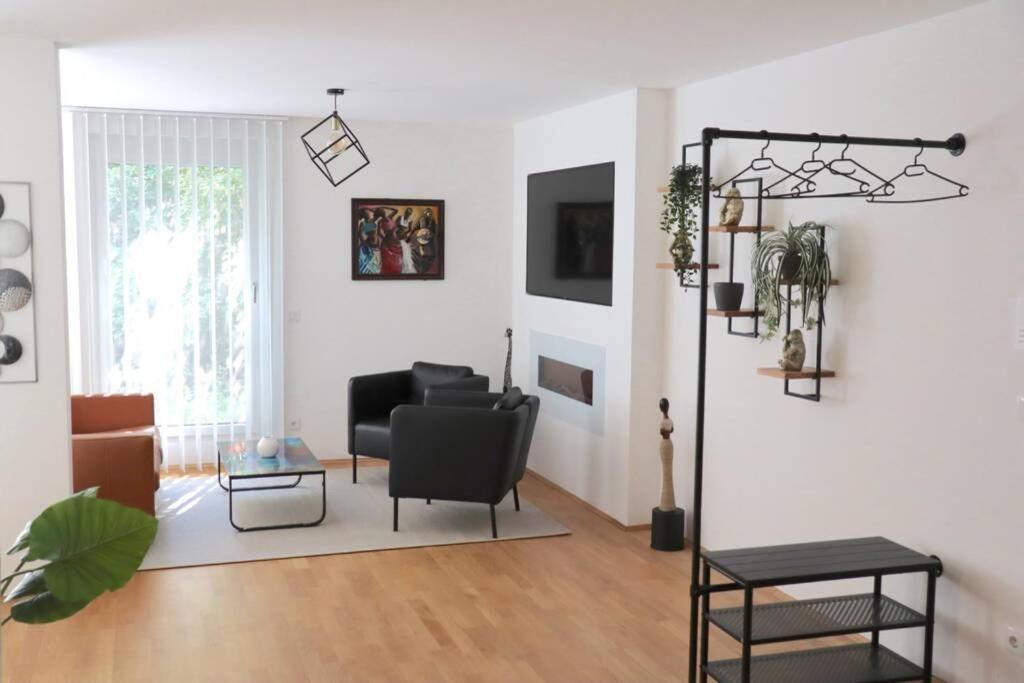 Luxury Design Apartment Виена Екстериор снимка