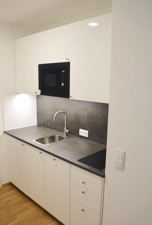 Luxury Design Apartment Виена Екстериор снимка